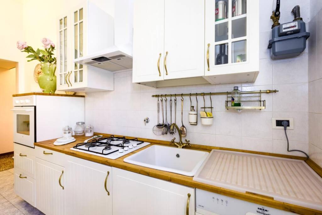 Strategico Centro, Fiera, Ospedale Apartment Bologna Luaran gambar